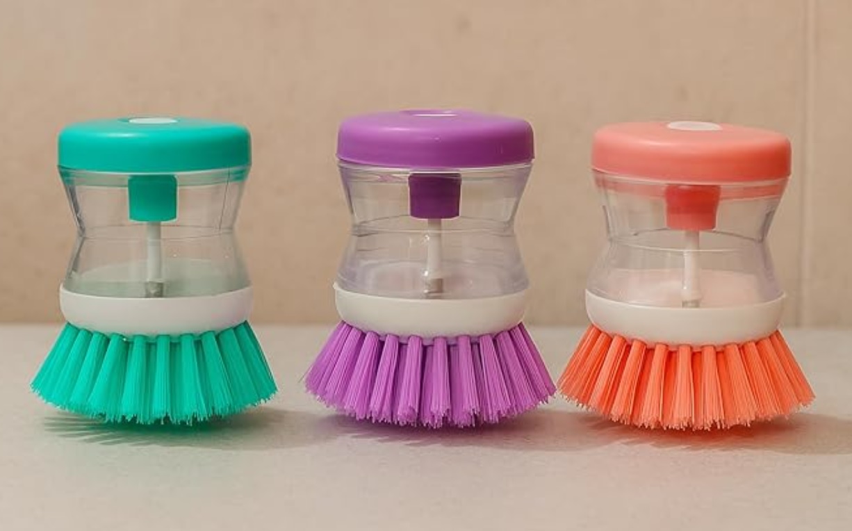 Plastic Cleaning Brush With Liquid Soap Dispenser for Dish wash, Plate Cleaning, Oven Cleaning, Kitchen and Bathroom Sink Cleaning, Tiles Cleaning Wet Brush (Random Color)